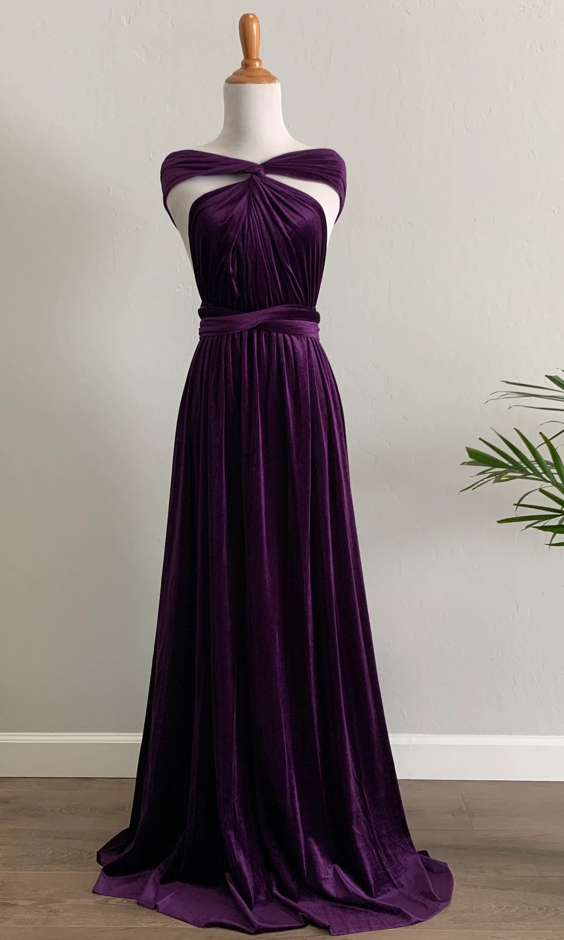 Wedding party dress autumn winter velvet long dress wrap dress wrinkle fantastic elegant velvet bridesmaid dress