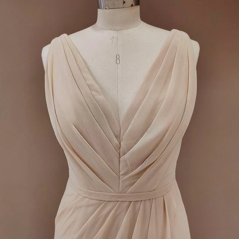 Bridesmaid Dresses Simple V Neck Sleeveless Sheath Pleated Long With Slit
