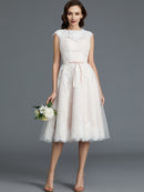 Princess Sleeveless Knee-Length Tulle Wedding Dresses