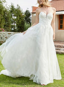 Wedding Dress New Pattern Lace Applique Sweetheart with Lace Up Fall November December Wedding