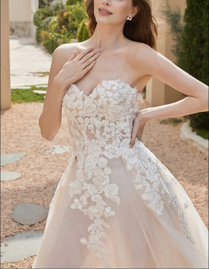 Wedding Dress New Pattern Strapless Backless Lace Applique Sweetheart Tulle Fall November December Wedding