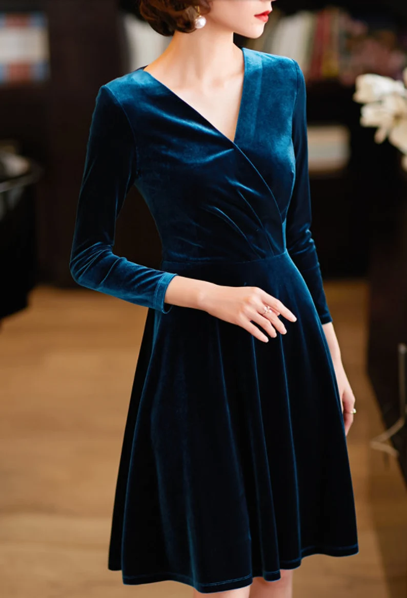 Autumn winter long sleeves velvet dress v neck knee length short dress velvet bridesmaid dress