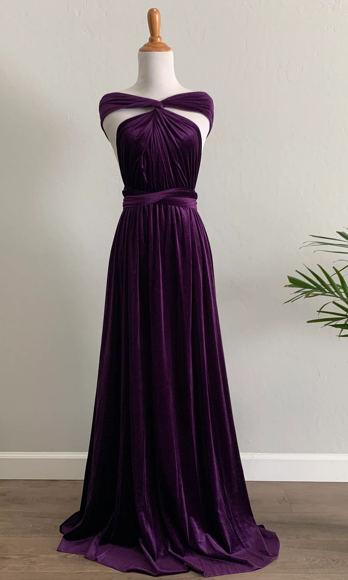 Wedding party dress  autumn winter velvet long dress wrap dress wrinkle fantastic elegant velvet bridesmaid dress