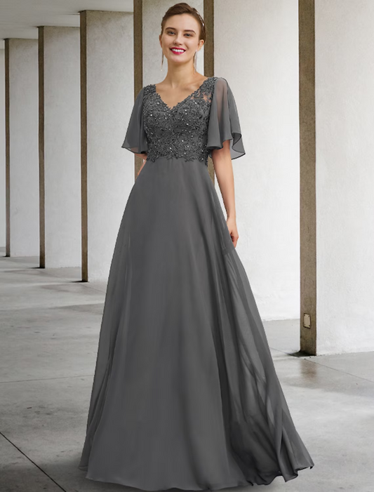 A-Line Mother of the Bride Dress Luxurious Elegant V Neck Floor Length Chiffon Lace Short Sleeve with Beading Appliques