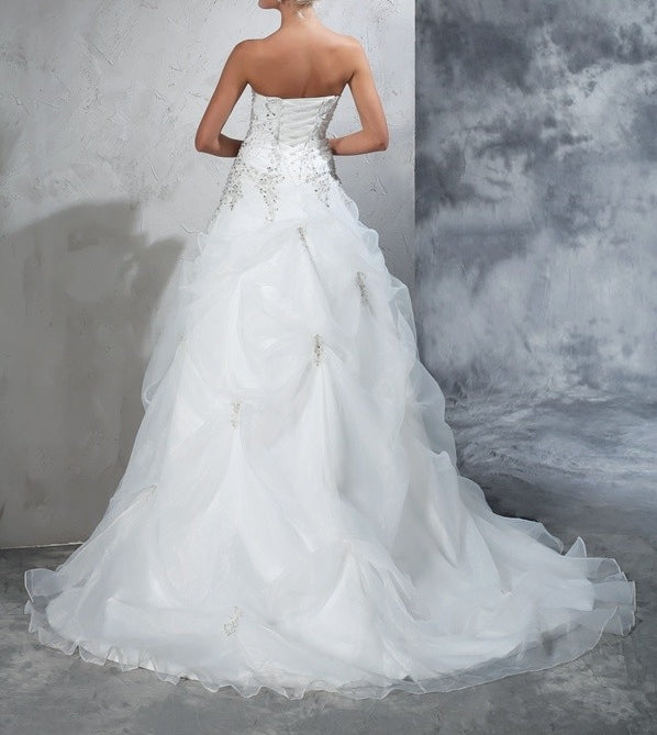 Autumn Winter Wedding Dresses Strapless Beading Sleeveless Long Organza Shining Gorgeous Wedding Dresses