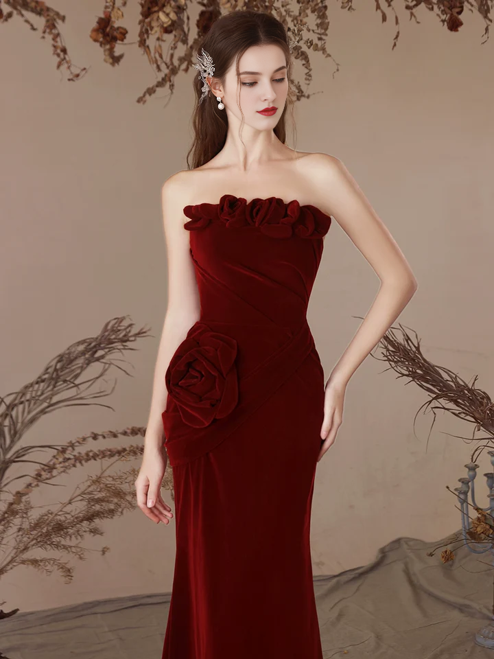 Elegant Unique Mermaid Velvet Long Prom Dress Burgundy Temperament strapless Party dress