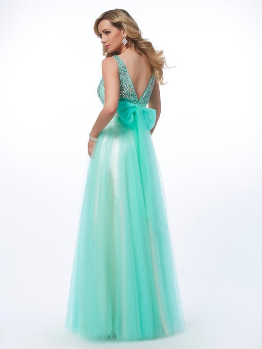 A-Line/Princess Bateau Sleeveless Beading Long Net Dresses