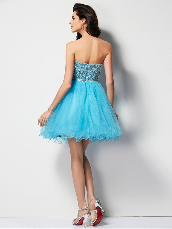 A-Line/Princess Sweetheart Sleeveless Short Beading Tulle Homecoming Dresses