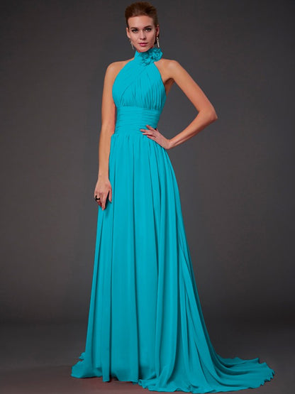 A-Line/Princess Halter Sleeveless Hand-Made Flower Long Chiffon Bridesmaid Dresses