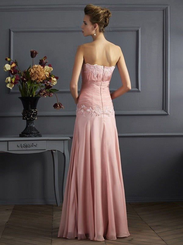 A-Line/Princess Sweetheart Sleeveless Applique Long Chiffon Mother of the Bride Dresses