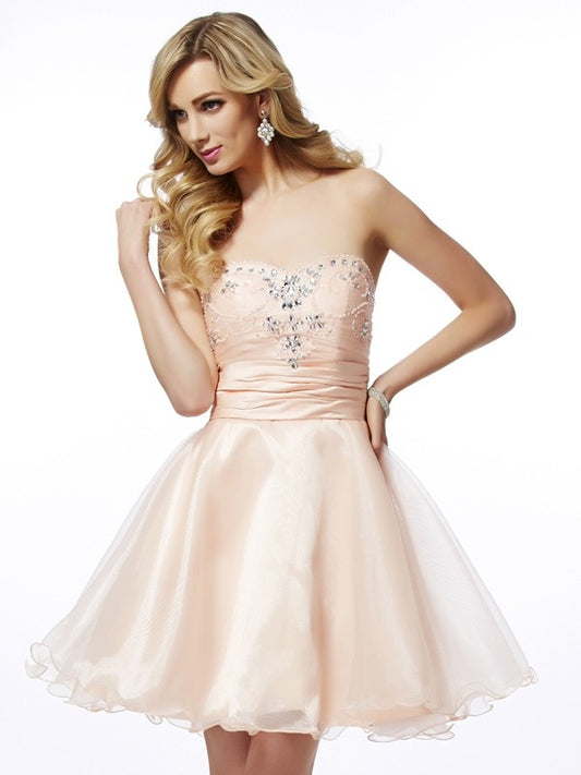 A-Line/Princess Sweetheart Sleeveless Beading Short Tulle Homecoming Dresses