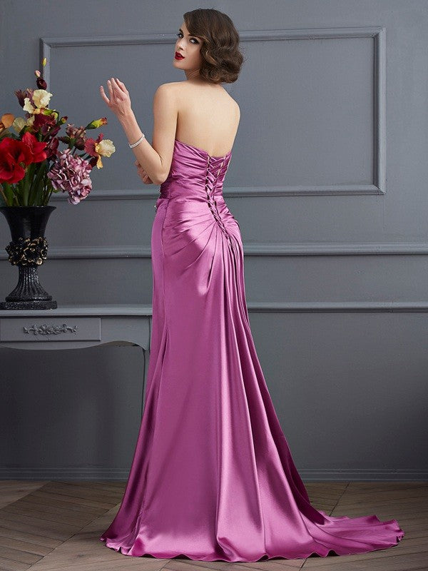 Sheath/Column Sweetheart Sleeveless Beading Long  Woven Satin Dresses