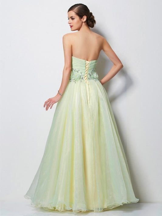 A-Line/Princess Sweetheart Sleeveless Hand-Made Flower Long Tulle Dresses