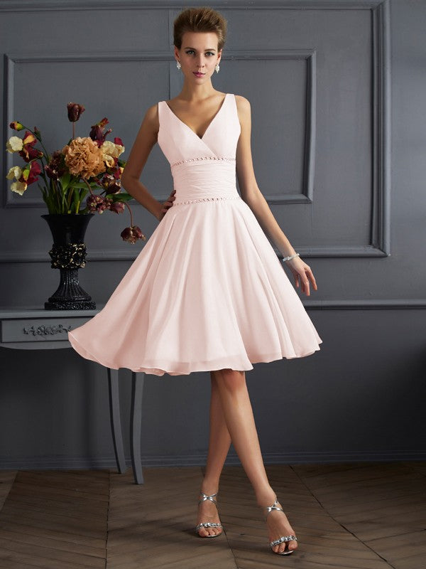 A-Line/Princess V-neck Sleeveless Pleats Short Chiffon Bridesmaid Dresses