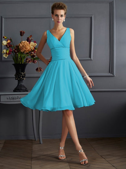 A-Line/Princess V-neck Sleeveless Pleats Short Chiffon Bridesmaid Dresses