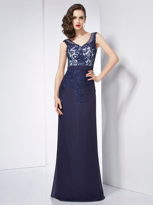 Sheath/Column V-neck Sleeveless Beading Applique Long Chiffon Dresses