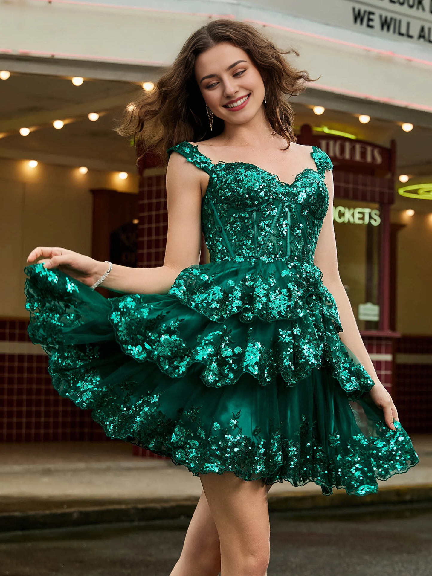 Homecoming Dresses Sequins Tiered Sweetheart Tulle Mini Dress