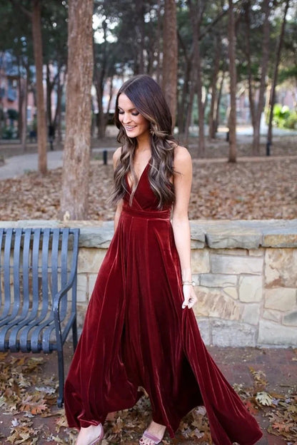 Bridesmaid Dresses Elegant A-Line Halter Backless Burgundy Velvet Long