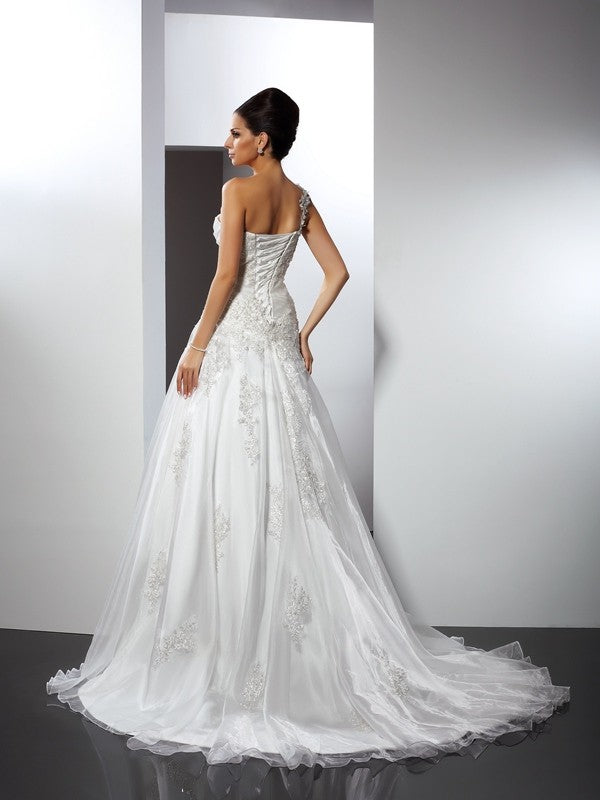 A-Line/Princess One-Shoulder Applique Sleeveless Long Satin Wedding Dresses