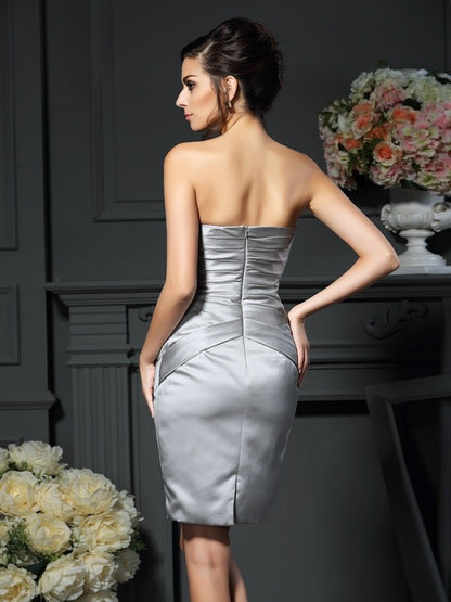 Sheath/Column Sweetheart Beading Sleeveless Short Satin Mother of the Bride Dresses