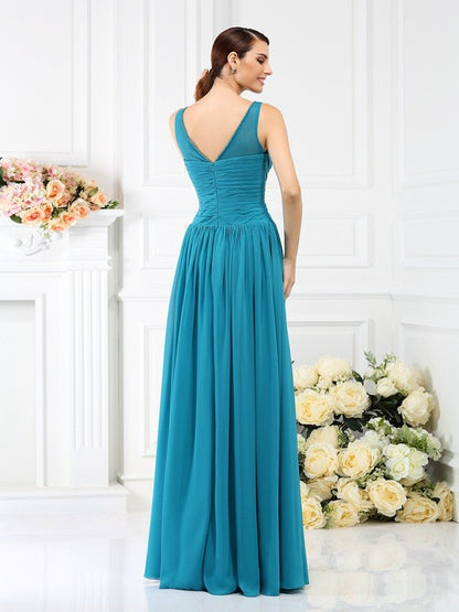 A-Line/Princess Bateau Pleats Sleeveless Long Chiffon Bridesmaid Dresses