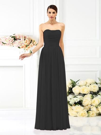 A-Line/Princess Strapless Pleats Sleeveless Long Chiffon Bridesmaid Dresses