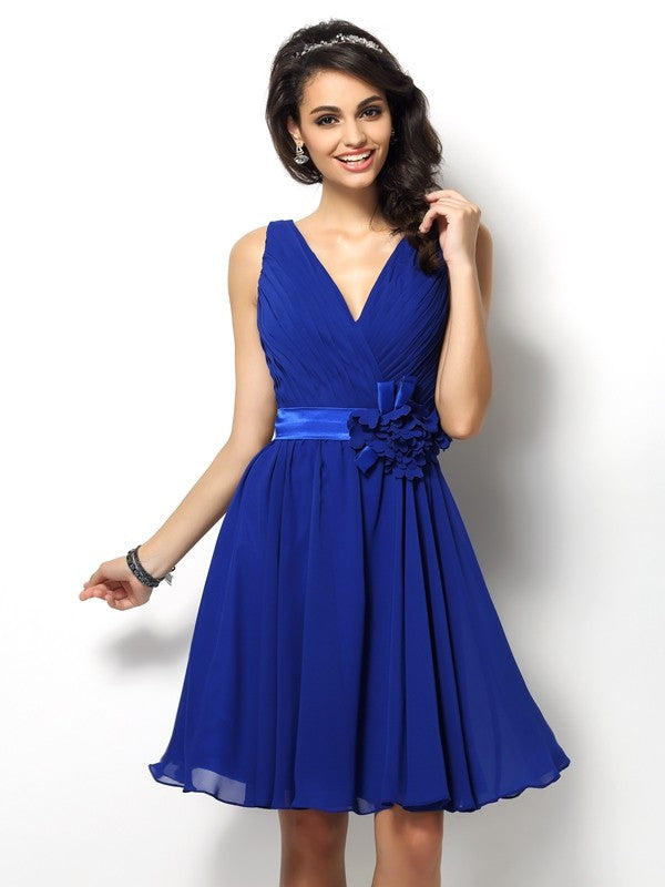 A-Line/Princess V-neck Pleats Sleeveless Short Chiffon Bridesmaid Dresses