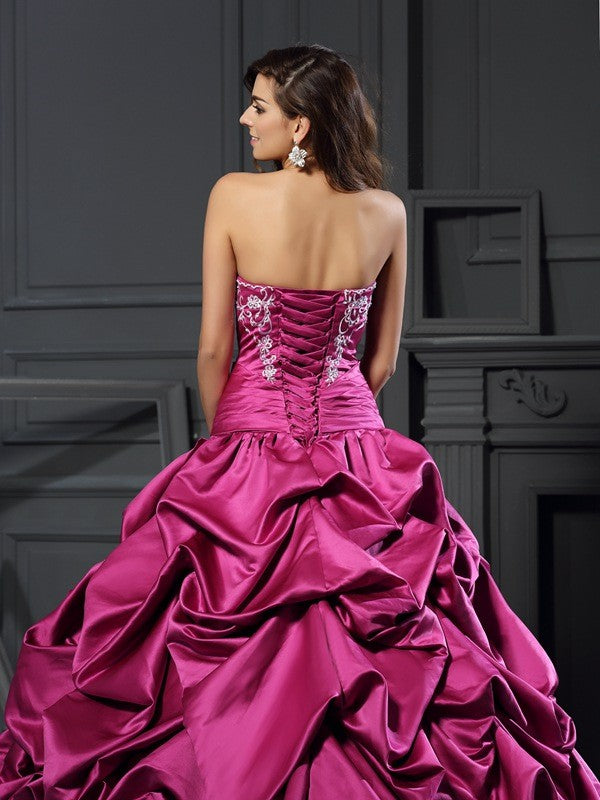 Ball Gown Sweetheart Applique Sleeveless Long Satin Quinceanera Dresses