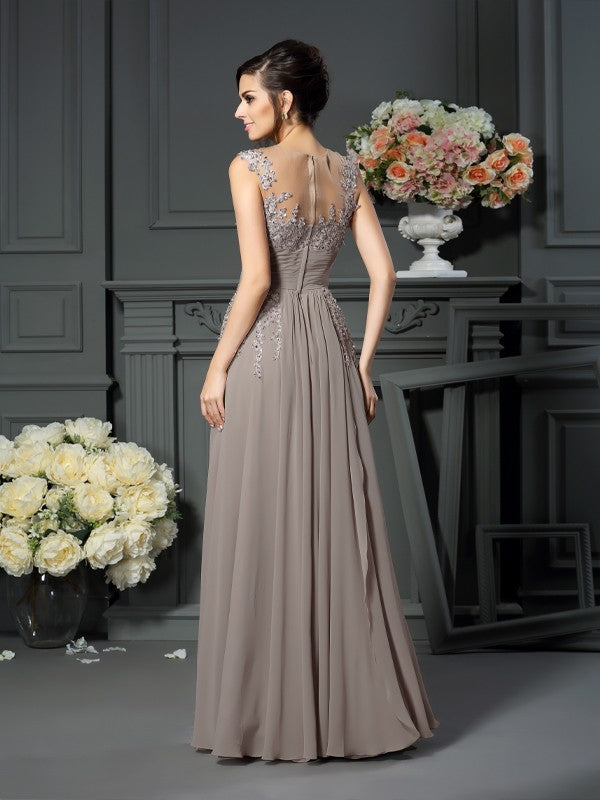 A-Line/Princess Scoop Beading Sleeveless Long Chiffon Mother of the Bride Dresses