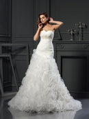 A-Line/Princess Sweetheart Beading Sleeveless Long Organza Wedding Dresses