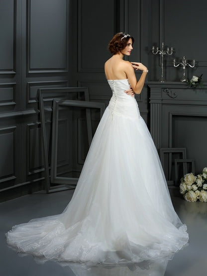 A-Line/Princess Sweetheart Beading Sleeveless Long Organza Wedding Dresses