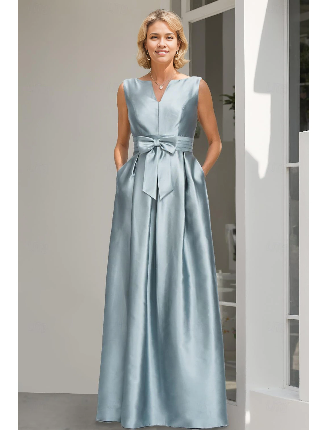 Two Piece A-Line V Neck Mother of the Groom / Bride Dress Floor Length Satin Sequined Length Sleeve Wrap Included Bow(s) Elegant Shine December Wedding Guest Dress