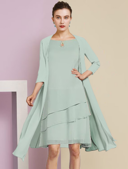 Two Piece A-Line Mother of the Bride Dress Formal Wedding Guest Elegant Scoop Neck Knee Length Chiffon 3/4 Length Sleeve with Tier