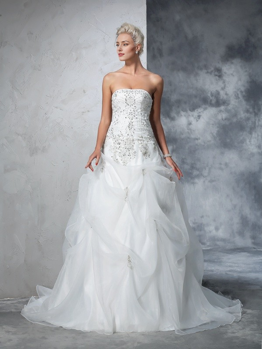 Autumn Winter Wedding Dresses Strapless Beading Sleeveless Long Organza Shining Gorgeous Wedding Dresses