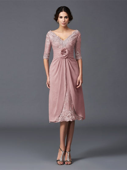 A-Line/Princess V-neck Hand-Made Flower 1/2 Sleeves Short Lace Mother of the Bride Dresses