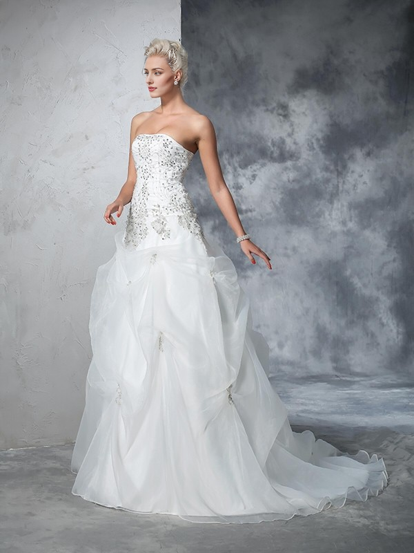 Autumn Winter Wedding Dresses Strapless Beading Sleeveless Long Organza Shining Gorgeous Wedding Dresses