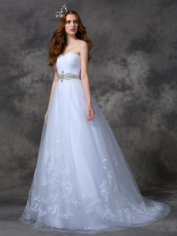 A-line/Princess Sweetheart Beading Sleeveless Long Satin Wedding Dresses