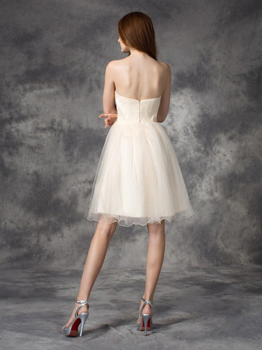 A-line/Princess Sweetheart Applique Sleeveless Short Net Dresses