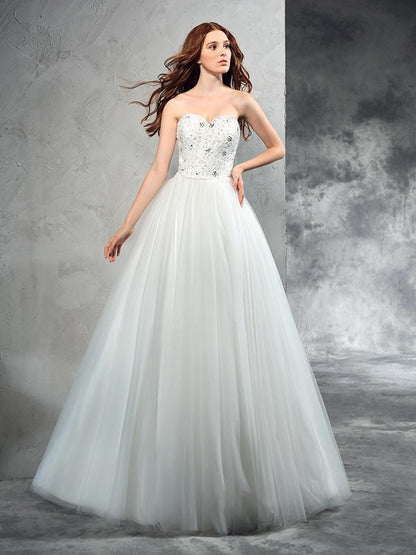 A-Line/Princess Sweetheart Beading Sleeveless Long Net Wedding Dresses