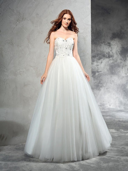 A-Line/Princess Sweetheart Beading Sleeveless Long Net Wedding Dresses