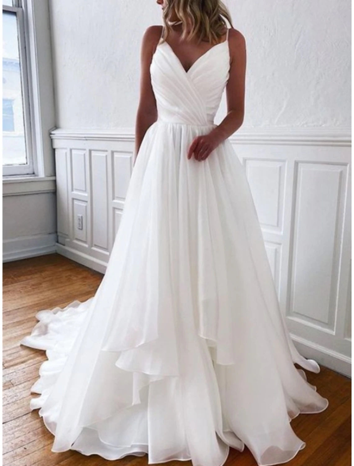 Simple Wedding Dresses Camisole Sleeveless Court Train Chiffon Bridal Gowns