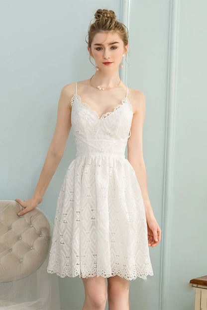 A-Line V-Neck Sleeveless Short White Lace Homecoming Dress