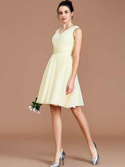 A-Line/Princess V-neck Sleeveless Sash/Ribbon/Belt Short/Mini Chiffon Bridesmaid Dresses