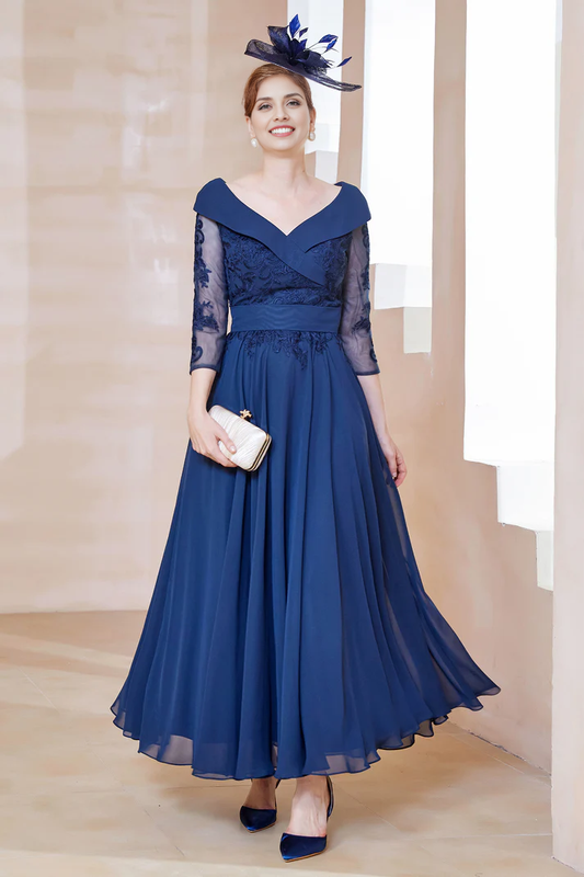 Fall November December Wedding Guest Dress  A-Line V-Neck Lace Applique Chiffon Dress Mother of the Groom / Bride Dresses