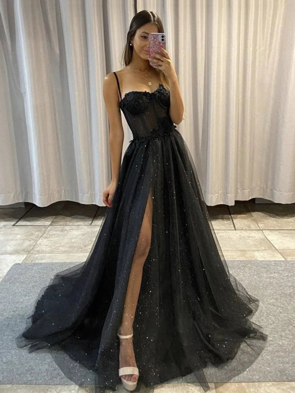 Prom Dresses  A Line Sweetheart Lace Aqppliques Tulle