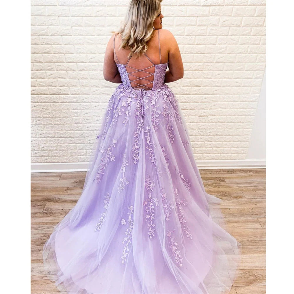 Plus Size Sexy Prom Dresses A-Line Spaghetti Straps Backless Long With Appliques