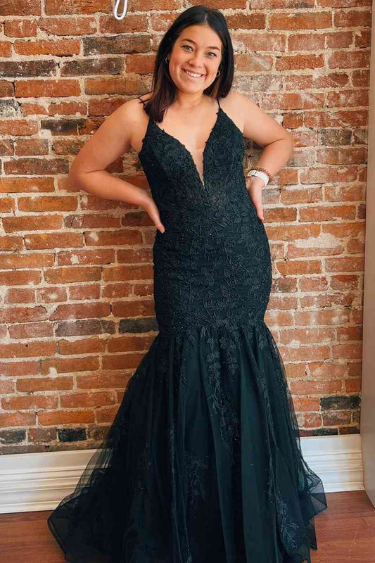 Plus Size Sexy Prom Dresses V Neck Lace Spaghetti Straps Mermaid Open Back Long