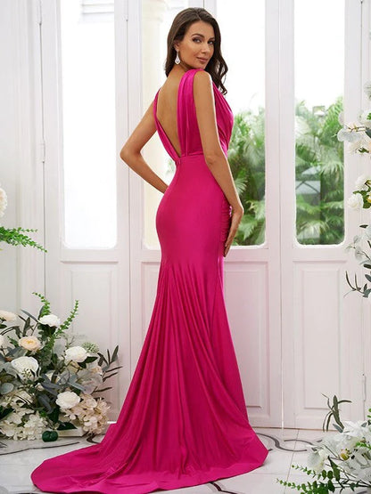 Bridesmaid Dresses Sexy Mermaid V Neck Backless Ruched