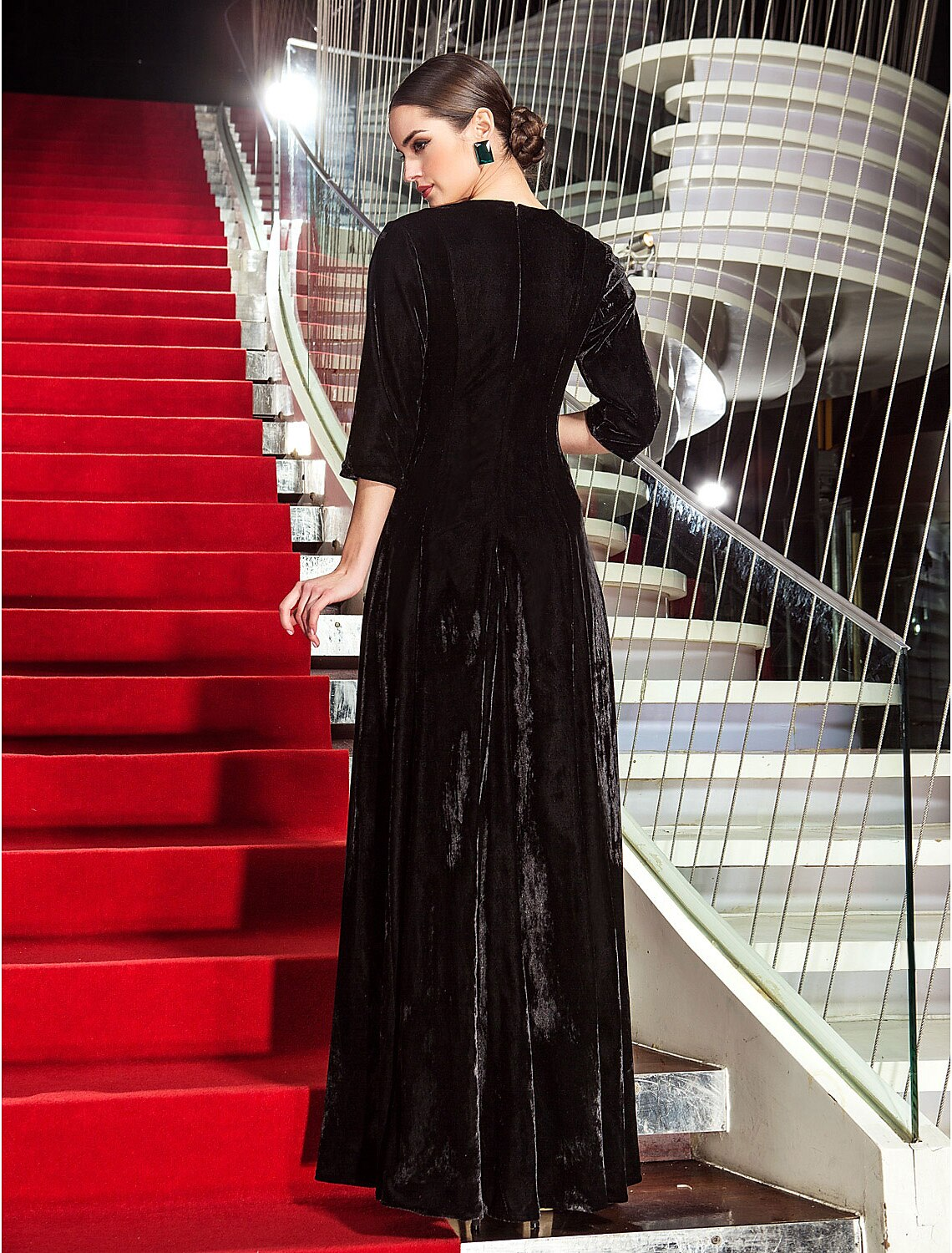 A-Line Celebrity Style Dress Wedding Guest Floor Length 3/4 Length Sleeve Jewel Neck Velvet with Pleats