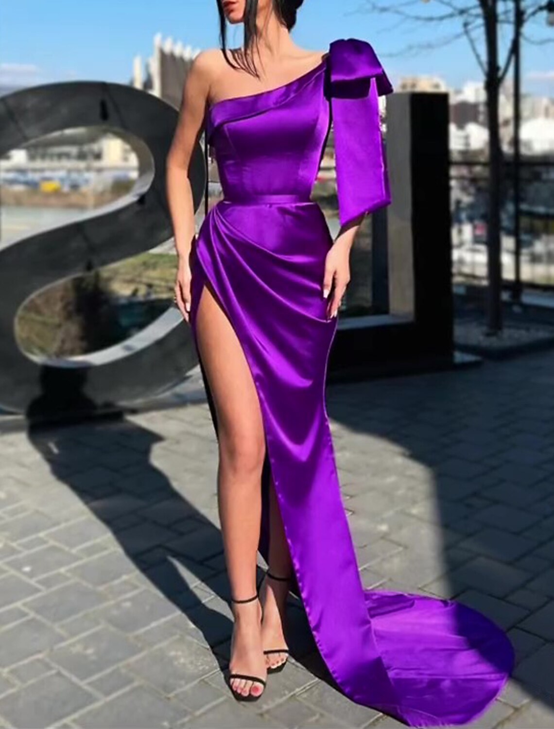 Mermaid / Trumpet Evening Gown High Split Dress Formal Prom Sweep / Brush Train Sleeveless One Shoulder Satin with Bow(s) Slit